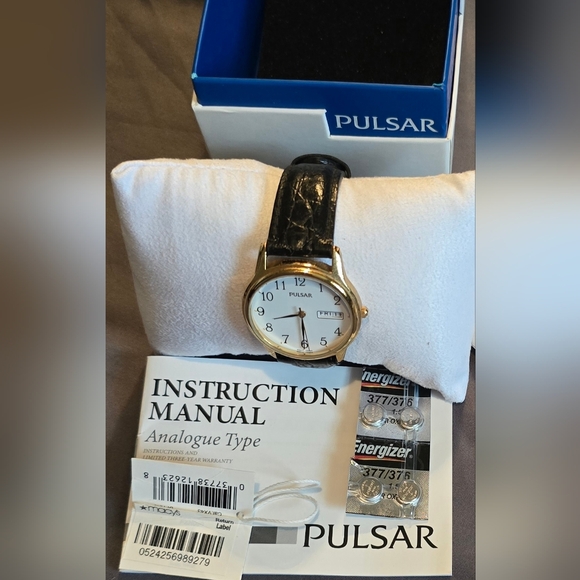 Pulsar Watch - Picture 4 of 7